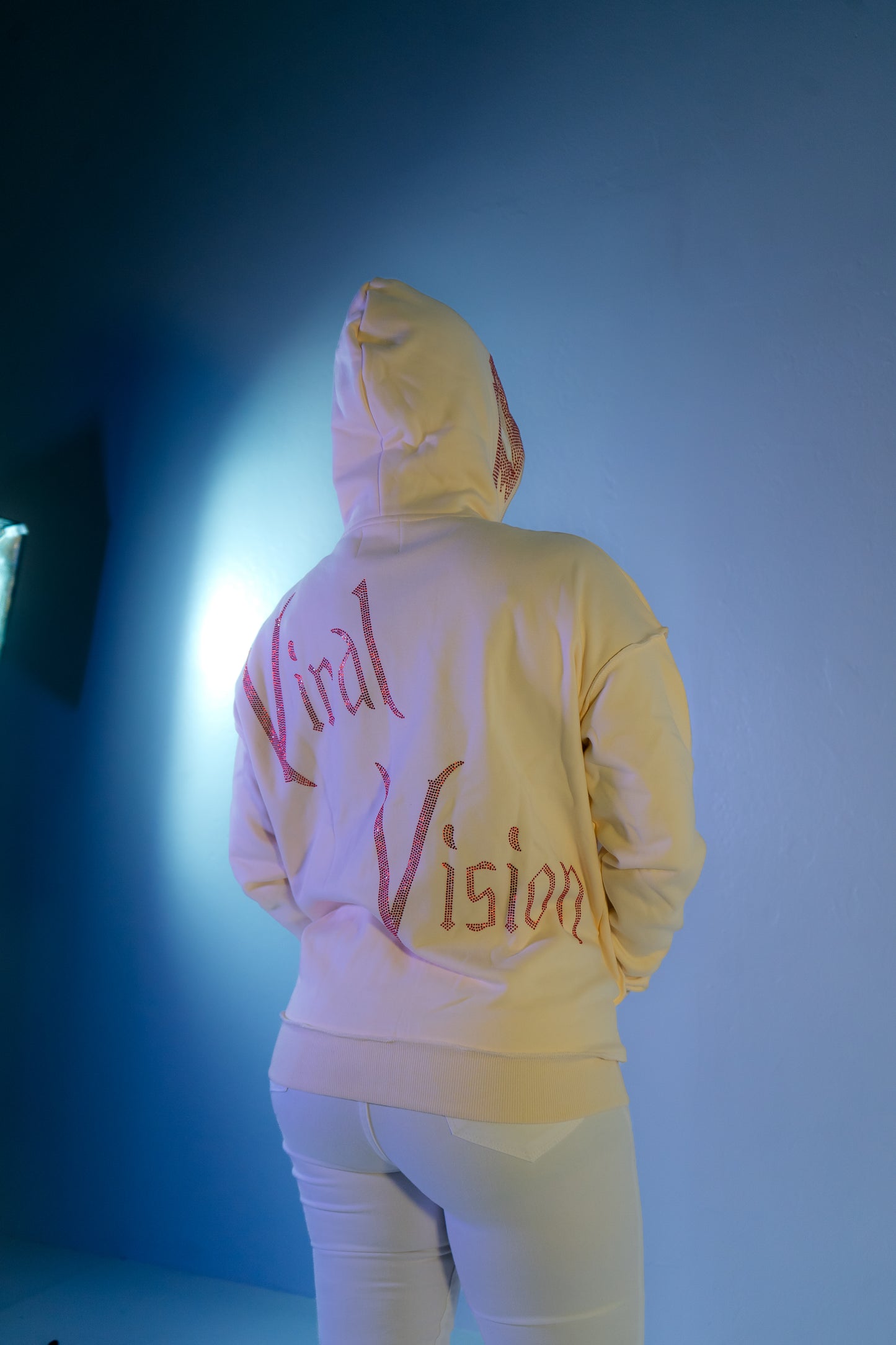 White Viral Vision Sweater 💎